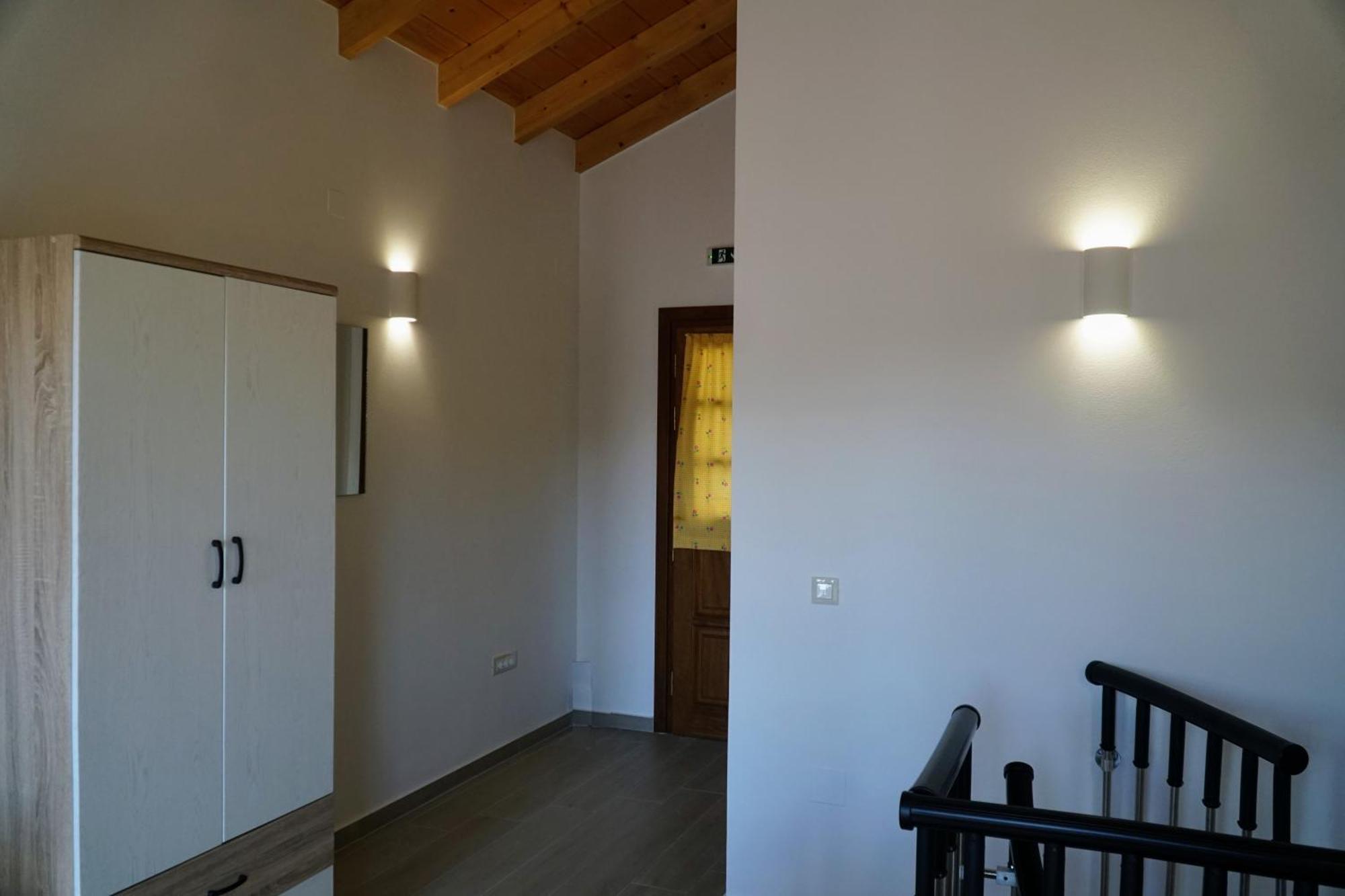 Oceanis Apartment Sými Esterno foto